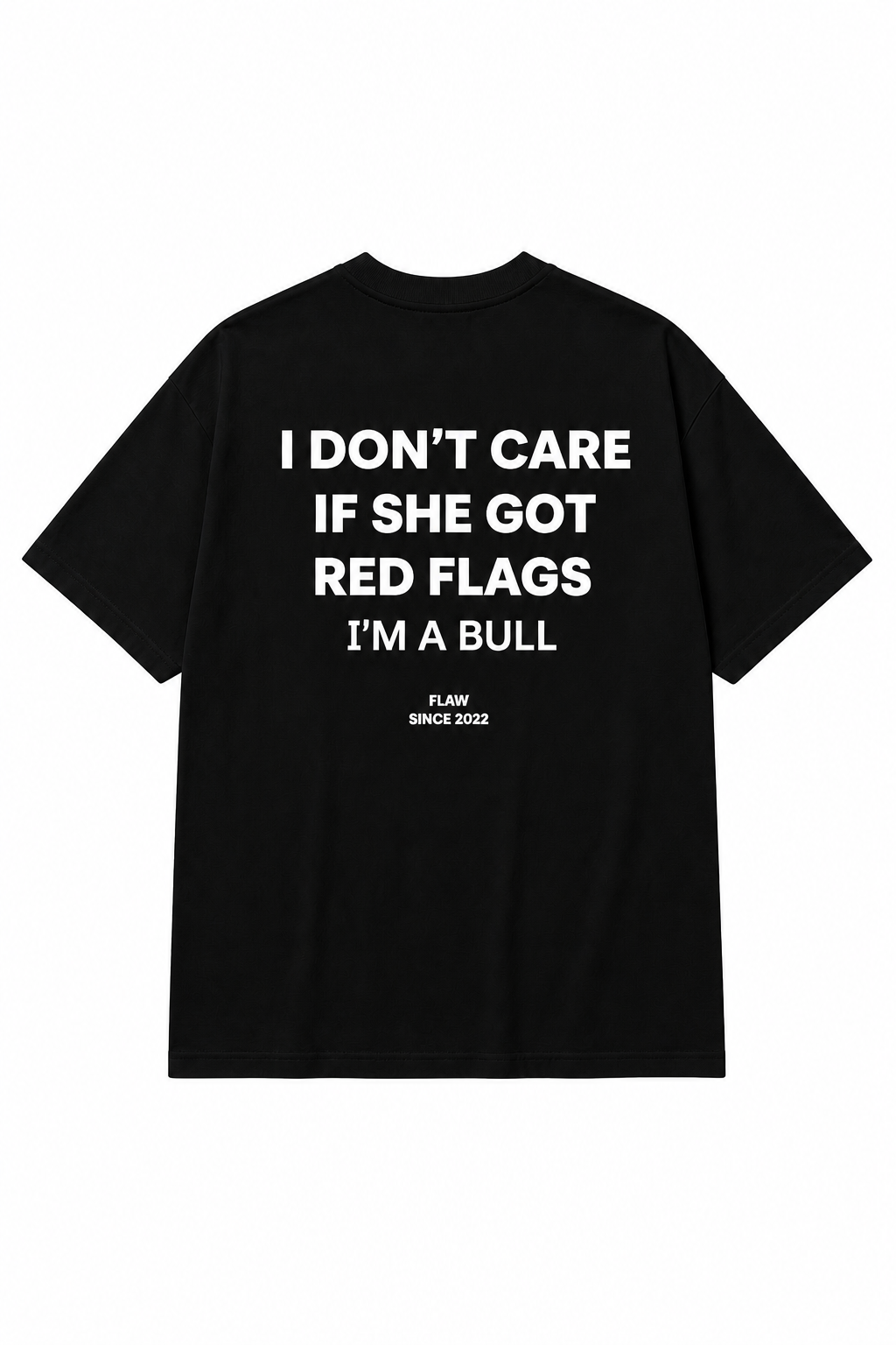 Polera FLAW Red Flags I’m a Bull – Relaxed Fit color negro vista trasera