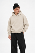 Polerón Boxy Fit Flaw 800 gramos - Crudo - hombre en estudio - frente