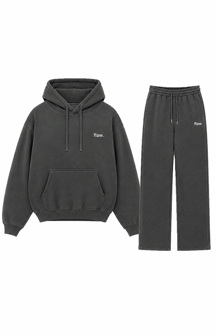 Conjunto FLAW Essential Street Oversize tiro Recto