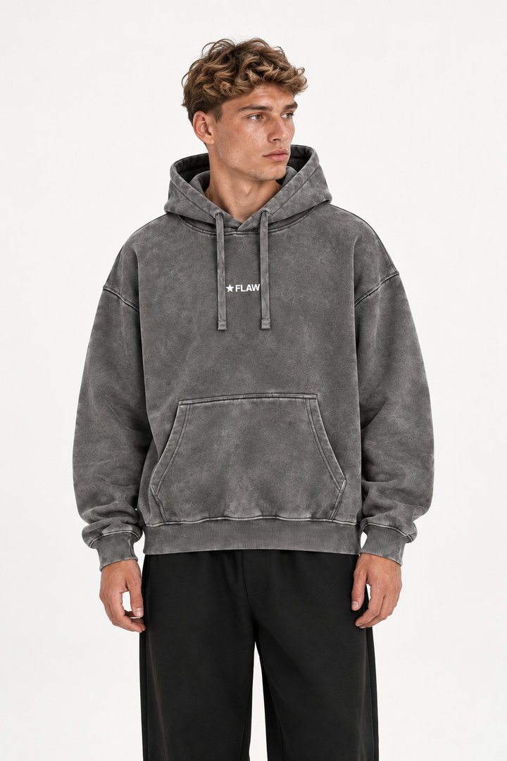 Polerón Essential Cosmic Acid 2.0 Flaw - Gris Acid Wash - hombre en estudio - frente
