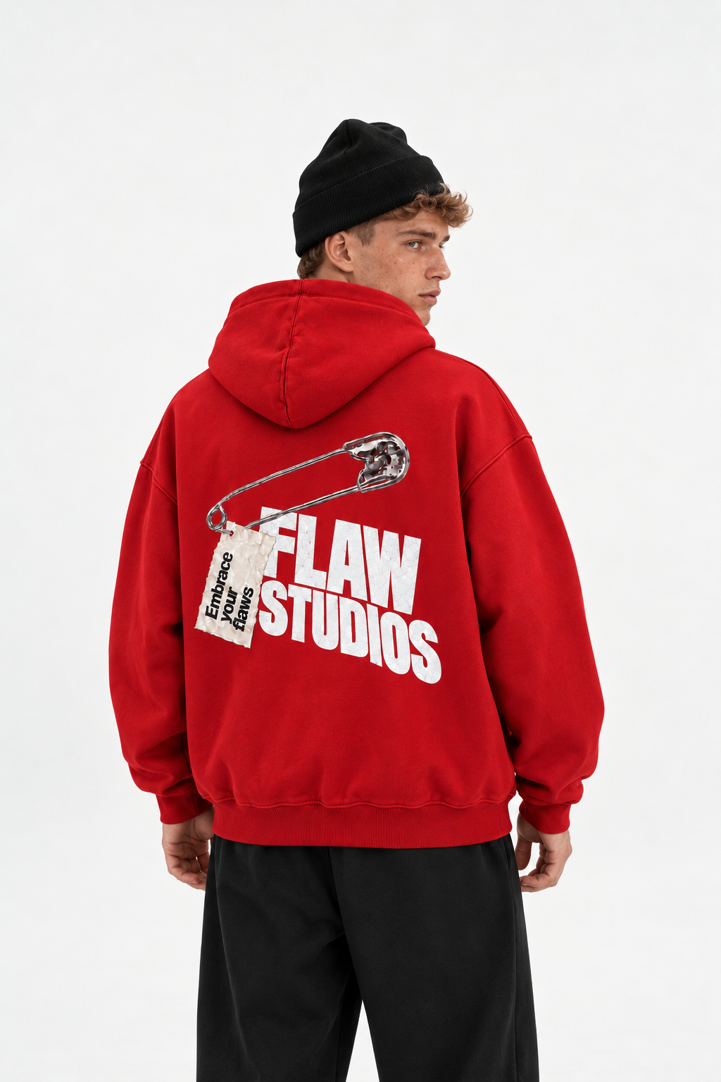 Polerón Essential Pin 2.0 Flaw - Rojo - hombre en estudio - espalda