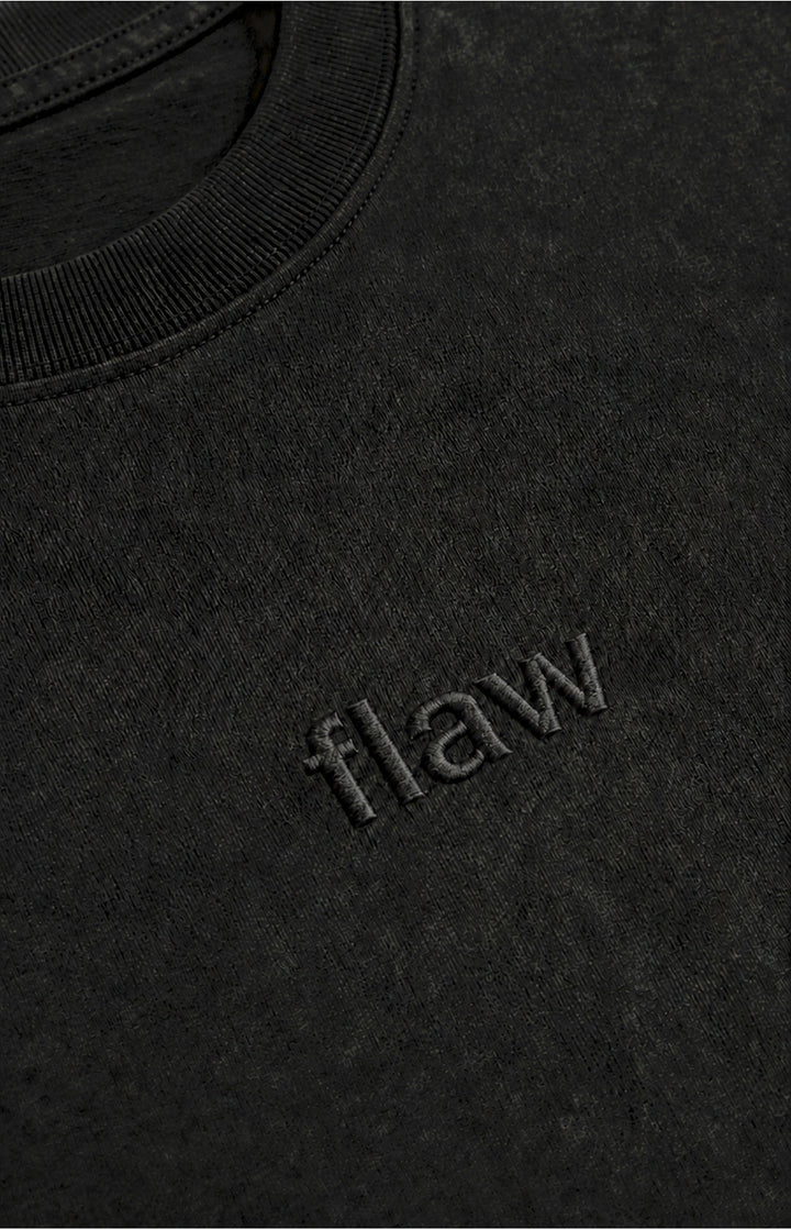 Polera Flaw Core Bordado