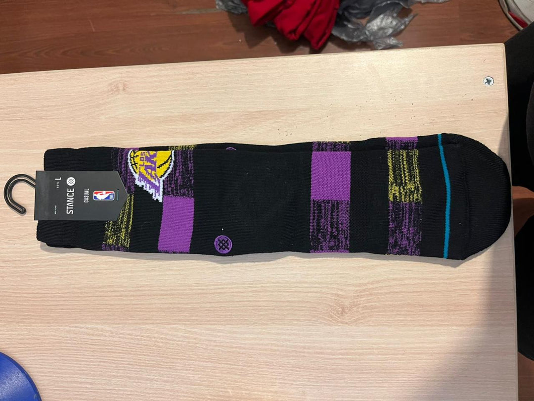 Calcetines Stance Lakers Cryptic frente