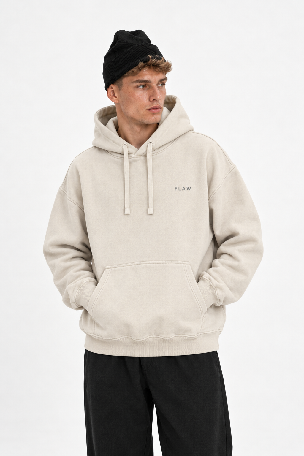 Polerón Essential Vía Flaw - Crudo - hombre en estudio - frente